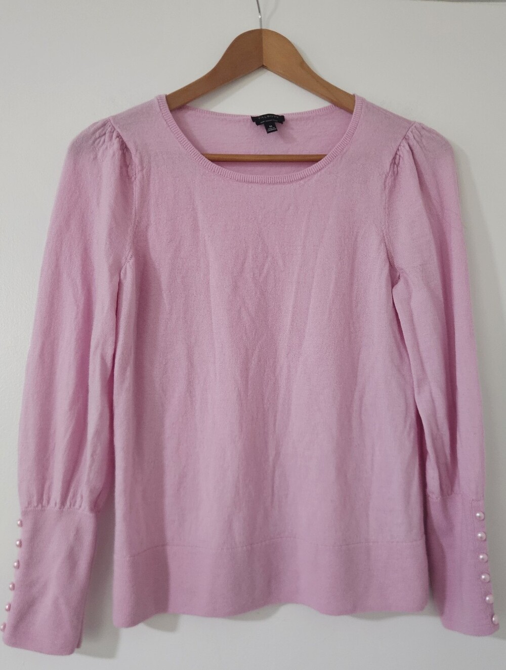 Talbots Womens Sweater M Pink Preppy Merino Wool Feminine Academia Pastel Button